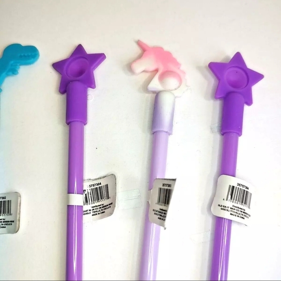 Lot of 5 Novelty Ink Pens Unicorn Dinosaur Star Heart Silicone Fidget Pop Game - Picture 3 of 4